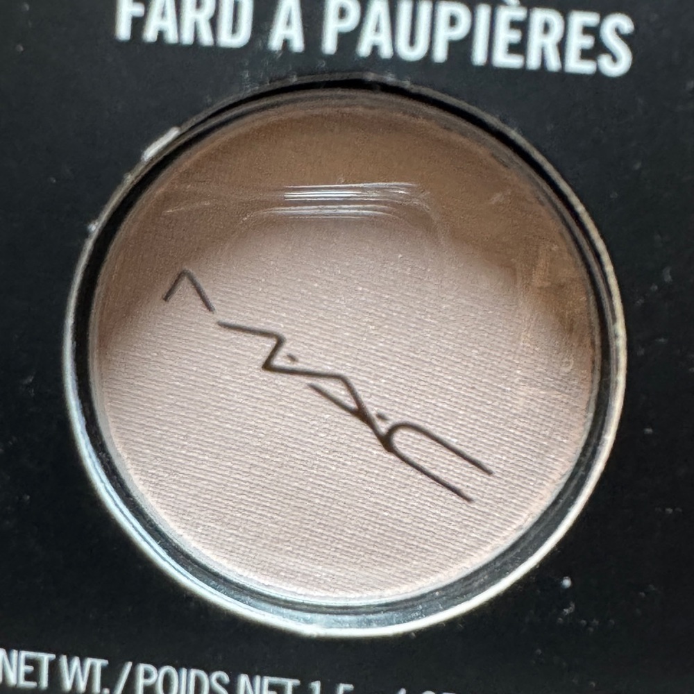 MAC Cosmetics Vapour Velvet Eyeshadow - Picture 4 of 4